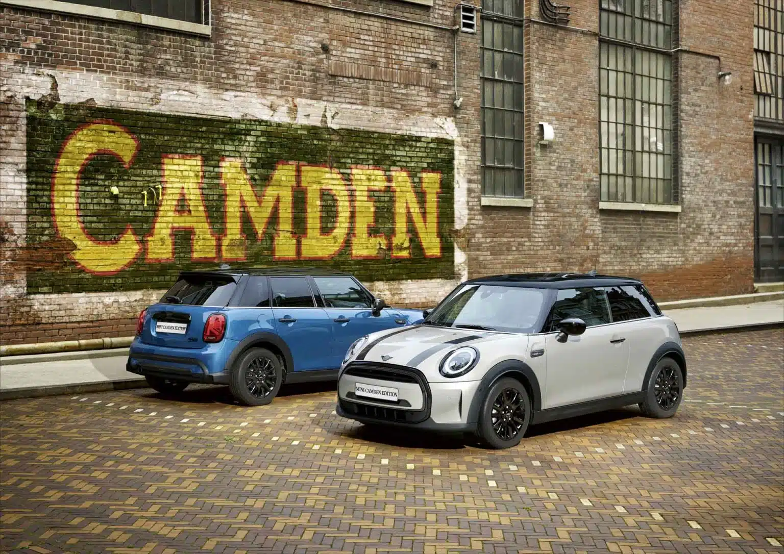 Mini Countryman in zwei unterschiedlichen Ausführungen