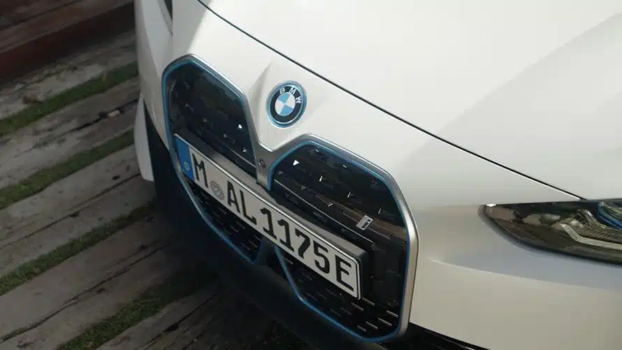 BMW i4 front