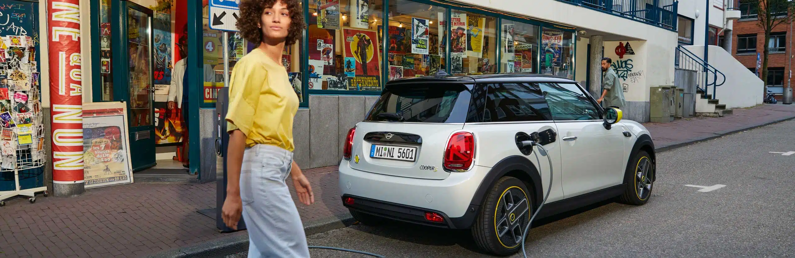 Mini Cooper SE Elektroauto Banner