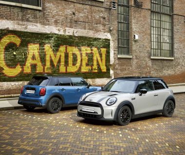 Mini Countryman in zwei unterschiedlichen Ausführungen